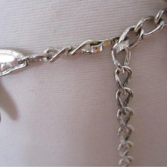 ESCADA Women’s Silver Tone Vintage Distressed Starfish Chainlink Belt main image 4